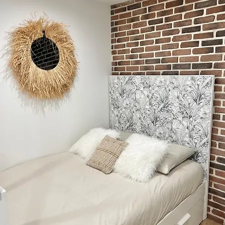 1 Neuf à 100 M Des Plages Et De La Gare Appartement *