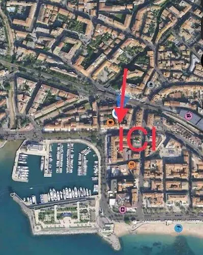 1 Neuf A 100 M Des Plages Et De La Gare * Сен-Рафаэль